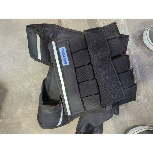 Adjustable Weighted Vest for Men Women, 40lb Rucking Weight Vests Adjustable for Running, Training Workout, Jogging, Walking