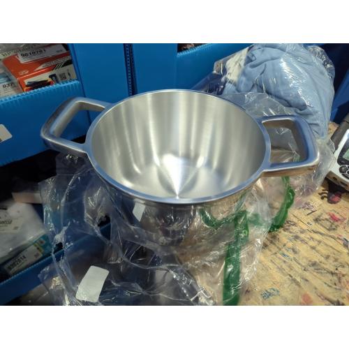 IMUSA 5.8qt H. Cajun Cast Aluminum Dutch Oven