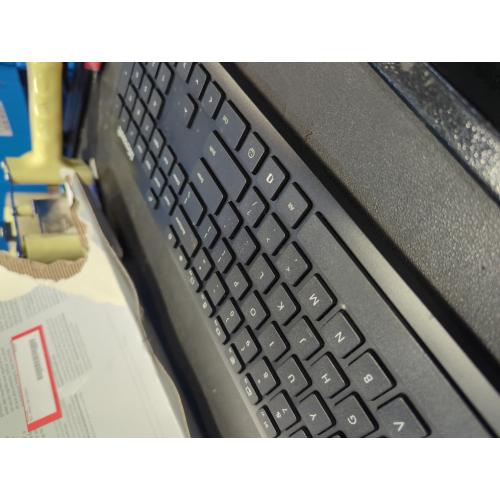 Microsoft QSZ-00001 Microsoft Bluetooth Keyboard - Wireless Connectivity - Bluetooth - 32.81 ft. - Black - Blue