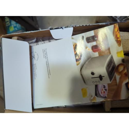 Bella PRO - 2-Slice Toaster with Extra Wide Slots - Oatmilk