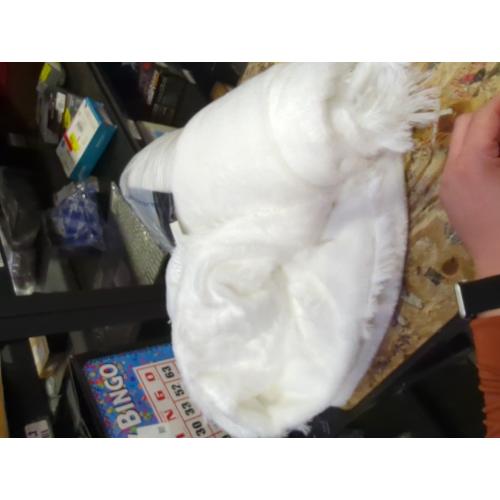 Premium Mulberry Silk Fill 100% Natural 6A Grade Long-Strand Mulberry Silk Filling Hypoallergenic for Stuffing (Mulberry Silk 1IB)