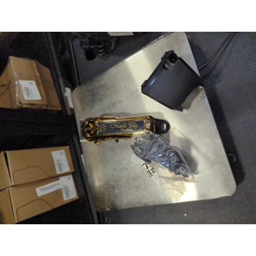 Wahl Professional 5 Star Magic Clip Cordless Clipper Stagger Tooth Blade Includes Attachments 100 Min Runtime 4 Colors