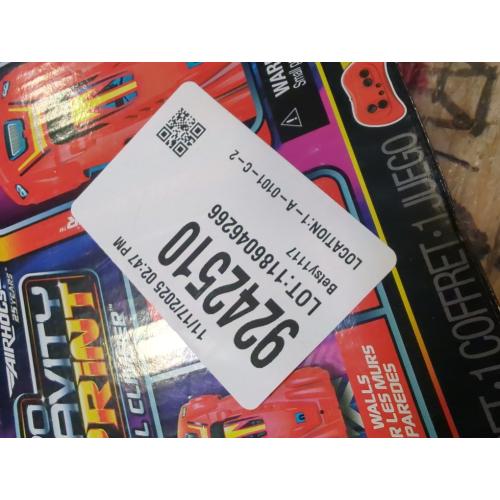 Air Hogs, Zero Gravity Sprint RC Car Wall Climber, Red USB-C Rechargeable Indoor Wall Racer, Over 4-Inches, Kids Toys for Kids Ages 4 and up