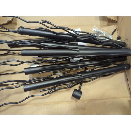 1 Pcs Tall Wine Bottle Tree 30 Wine Bottle Tree Outside 70.8 Inch Christmas Bush Colorful Holder Artificial Black Metal Trees Garden Decorative for Wedding Outdoor Decor