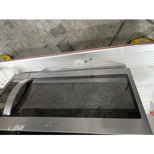 Whirlpool Microwave; Large capacity (have scratches; see the pictures )