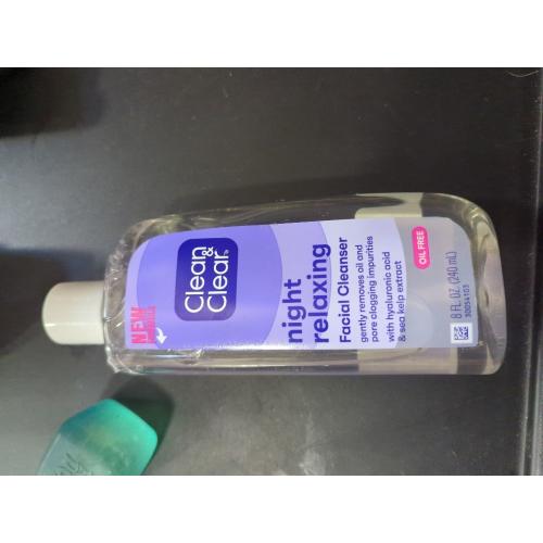 Clean & Clear Night Relaxing Deep Cleaning Face Wash, 8 Fluid Ounce (Packaging May Vary)