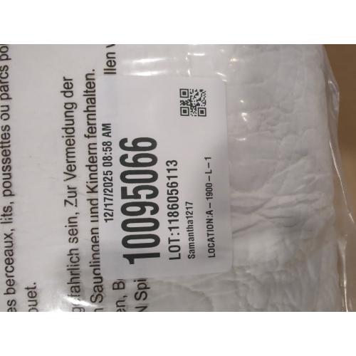 EVERGRACE 100% Cotton Paisley Quilt Set, Oversized King 3 Piece Set – Prewashed Lightweight Bedspread with 2 Shams, Soft & Breathable Matelasse Coverlet for All-Season Comfort, Bright White