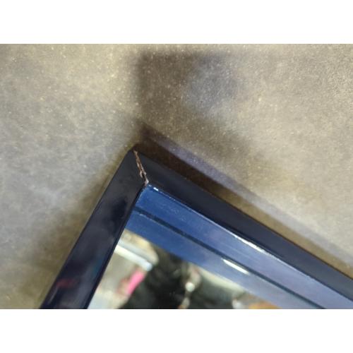 Kate and Laurel Travis Modern Arched Wall Mirror, 20 x 30, Navy Blue, Decorative Arch Bathroom Mirror for Over Sink or for Use as Living Room Wall Decor Accent