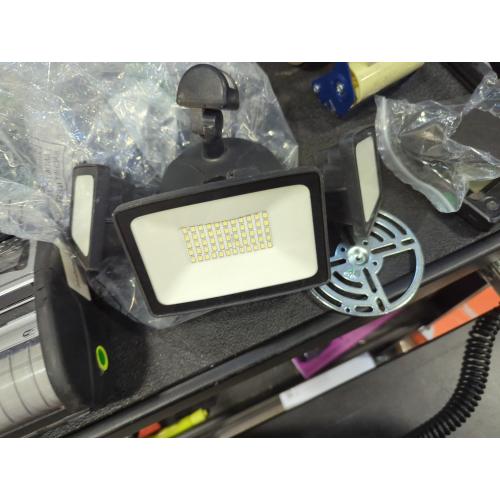 Onforu 75W LED Flood Light Motion Sensor Outdoor, 7000lm Dusk to Dawn Flood Light, Security Light with Three Head, IP65 Waterproof Exterior Floodlight, 6500k Wall Light for Entryway Stairs Yard Garage