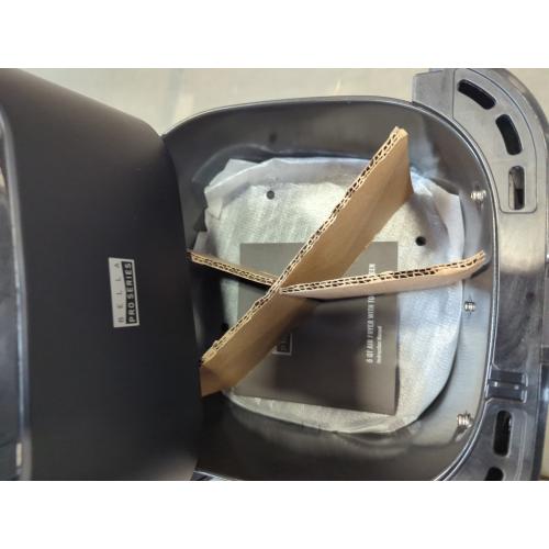 Bella PRO - 6-qt. Touchscreen Air Fryer - Matte Black