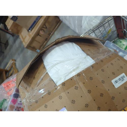 Beckham Hotel Collection Bed Pillows King Size Set of 2 - Down Alternative Pillow for Back, Stomach or Side Sleepers