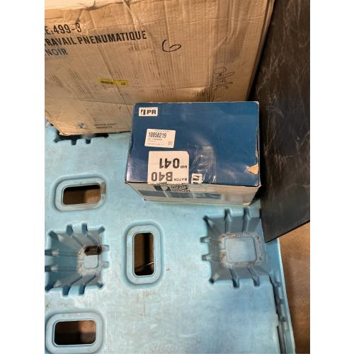 Insignia NS-5004BT - Speaker system - for PC - 2.1-channel - wireless - Bluetooth - 25 Watt (total)