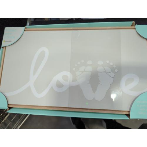 Framed Print Canvas Pearhead Love