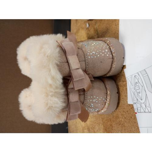 FANTURE Toddler Snow Boots for Girls Boys Winter Warm Fur Lined Kids Non Slip Outdoor Shoes (Toddler/Little Kid)