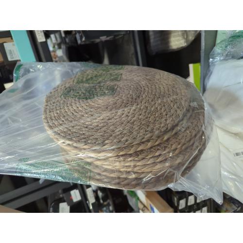 BAVIFY 13 Round Woven Placemats Set of 10, Plate Chargers for Dining Table