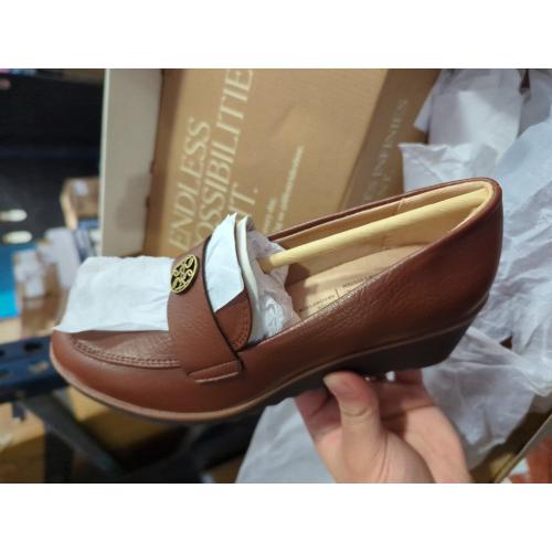 Size 35 LifeStride Women's Zed Loafer