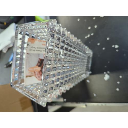 MCMCNCUIU Crystal Vase, Large Crystal Vases for Flowers, Clear Large Flower Vase, Modern Glass Vases for Living Room, Bedroom, Kitchen, Dining Table, Mantle, Wedding, 9 Inches