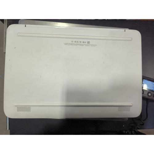 HP Stream - 14-ax022nr With Charger