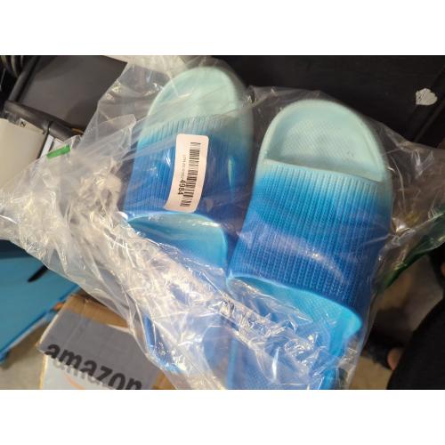 Size 42-43 rosyclo Cloud Slippers for Women and Men, Pillow House Slippers Shower Shoes Indoor Slides Bathroom Sandals, Ultimate Comfort, Lightweight, Thick Sole, Non-Slip, Easy to Clean