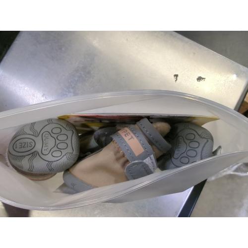 QUMY Dog Shoes for Small Dog, Puppy Dog Boots & Paw Protectors for Winter, Summer Hot Pavement, Waterproof in Rainy Weather, Ourdoor Walking, Indoor Hardfloors Skid-Resistant Khaki Size 1