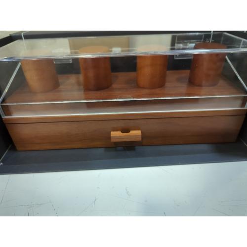 Sophisticated Watch Case Organizers Handy Wood Watch Display for 4 Watches Elegant Men's Watch Case with Acrylic Top