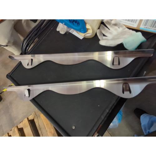 Tonhui Stainless Steel Stove Gap Covers, Kitchen Stove Counter Gap Filler, Stove Guard Counter Gap Cover Length 25.4 Heat Resistant for Years of Use - 2 PCS (Left and Right)