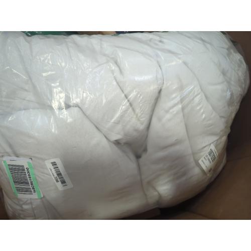 Size 104x 90 Color White  Comforter