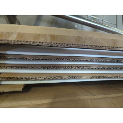 Size 18 Set of 4 Color White Gibson Our Table Simply White 18 Rectangular Serving Platter