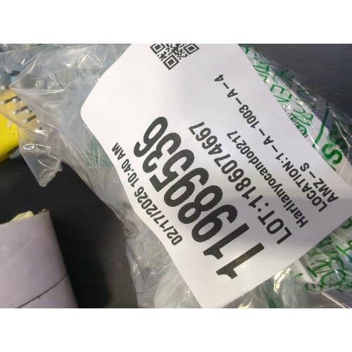 Hair Brush and 2 Scrunchies Set Inspired Detangling and Ties,Detangler Brush with Soft & Flexible Bristles for All Hair Types for Women & Girls (pink)