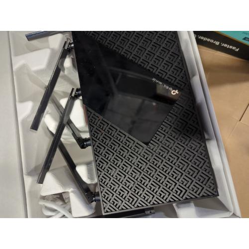 TP-Link AXE5400 Tri-Band WiFi 6E Router (Archer AXE75)- Gigabit Wireless Internet Router, ax Router for Gaming, VPN Router, OneMesh, WPA3