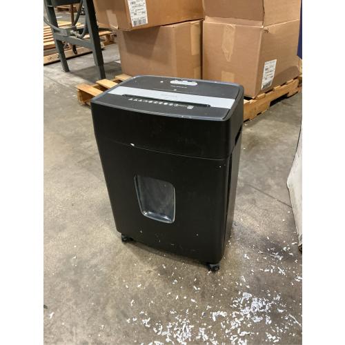 Insignia™ - 10-Sheet Microcut Shredder - Black