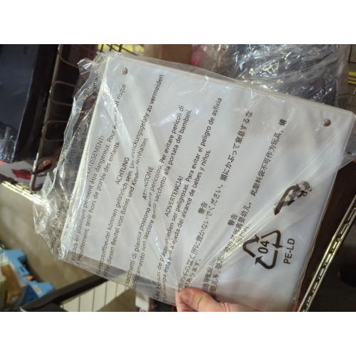 Amazon Basics 3-Ring Binder, 1-Inch - White 1 Pack