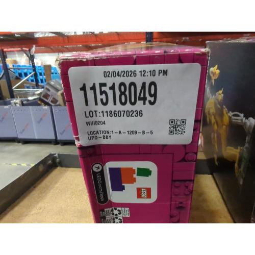 LEGO Fortnite Peely Bone Collectible Kit for Adults, 414 pcs.