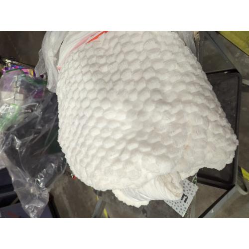 Exclusivo Mezcla Extra Large Fleece Throw Blanket for Couch, 50x70 Inches Stylish Jacquard Soft Throw Blanket, Fuzzy Cozy Lightweight for Winter, Ivory