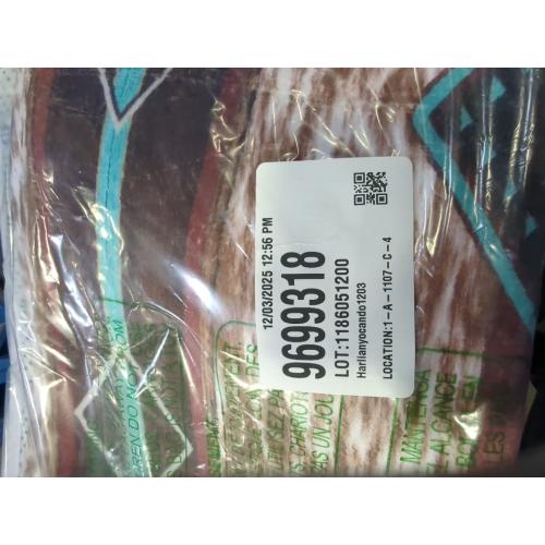 JAWO Western Aztec Bath Mat, Southwest Geometric Pattern Faux Cowhide Red Brown Bathroom Rug, Cow Print Non Slip Bathtub Mat Modern Art Bathroom Accessories Shower Mat Kitchen Rug (17X48)