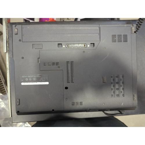 Dell E5400 Latitude 14-Inch Laptop With Charger