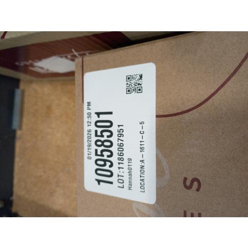 Gusto Nostro Stainless Steel Wine Glass - 18 oz - Unbreakable Black Wine Glasses for Travel, Camping and Pool - Fancy, Unique and Cool Portable Metal Wine Glass for Outdoor Events, Picnics (Set of 2)