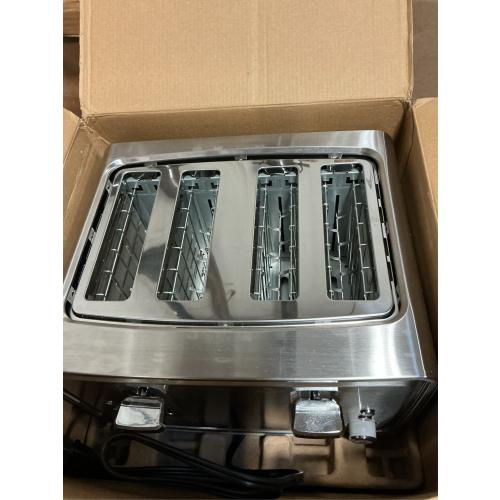 BLACK DECKER 4-Slice Stainless Steel Toaster