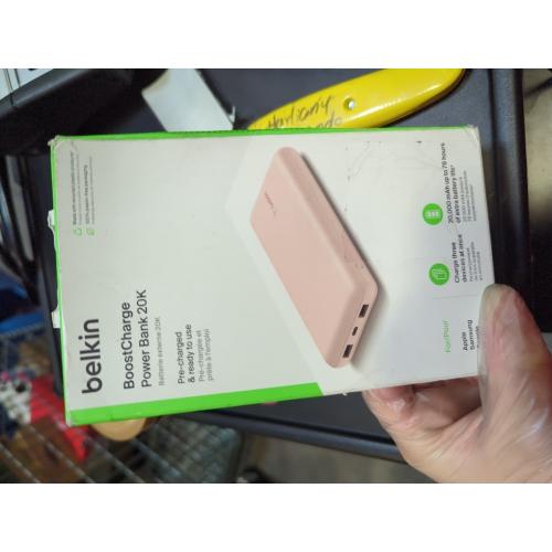 Belkin Portable Charger, USB-C Power Bank 10000 mAh w/ 1xUSB-C & 2xUSB-A Ports, 15W w/ Type-C to Type-A Cable for iPhone 16, 16e, Samsung Galaxy S25, Nintendo Switch 2 & More - Rose Gold