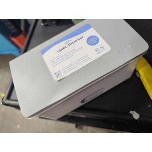 Ubbi Wipes Dispenser - Green/Blue