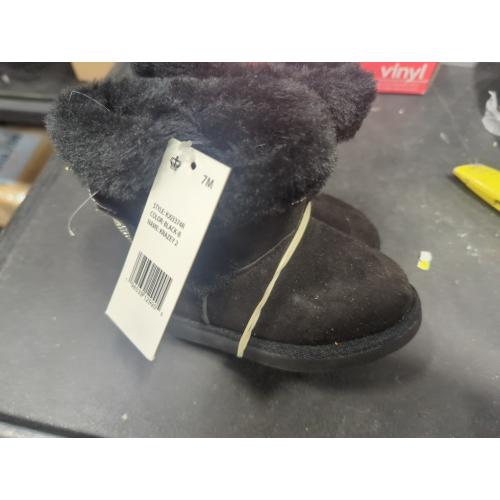 Size 7M Color Black Juicy Couture Kids Krazey 2 Toddler Girls' Faux-Fur Winter Boots