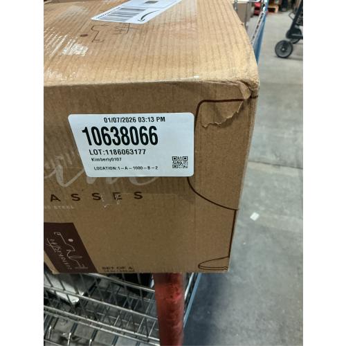 Gusto Nostro Stainless Steel Wine Glass - 18 oz Unbreakable Gold Wine Glasses for Travel, Camping and Pool - Fancy, Unique and Cute Portable Metal Wine Glass for Outdoor Events, Picnics (Set of 4)