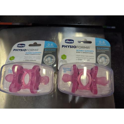 Chicco PhysioForma® Orthodontic One-Piece Silicone Pacifier  2-Pack  0-6m - Pink