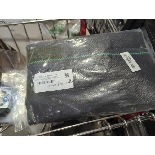 Size 3ftx50ft Weed Barrier Landscape Fabric Heavy Duty，Weed Block Gardening Ground Cover Mat, Weed Control Garden Cloth ，Woven Geotextile Fabric for Underlayment，Commercial Driveway Fabric