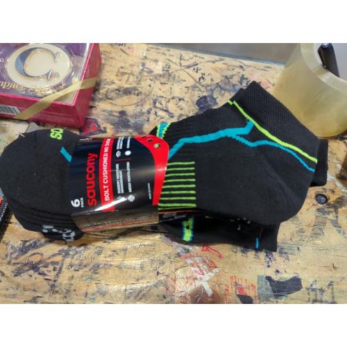 Saucony Men's Rundry Bolt Performance No-Show Socks (6-Pairs)