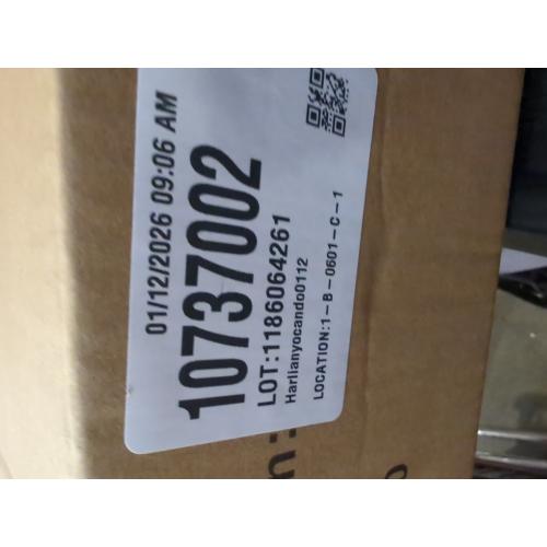 Large Outdoor Christmas Wreath, 24 Inch Christmas Wreaths for Front Door Outside, Farmhouse Indoor Winter Wreath Window, Home Decorations with Pine Cones, Red Berries, Evergreen Leaves