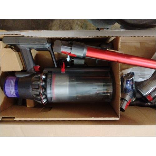 Dyson Outsize Origin Cordless Vacuum, Nickel/Red‼️needs cleaning‼️