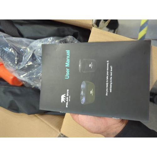 Polar dive est.2014 ice tub