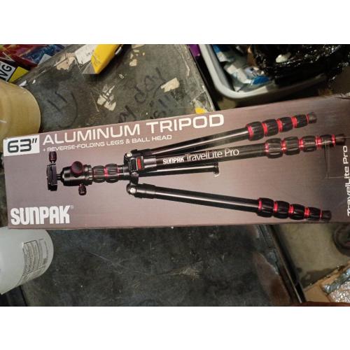 Sunpak - TravelLite Pro Reverse Folding 63 Tripod - Black with red accents