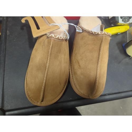 Size 11-12 XL Color brown women's genuine suede slipper bearpaw